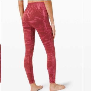 Lululemon ebb to street tight legging Chianti pant
